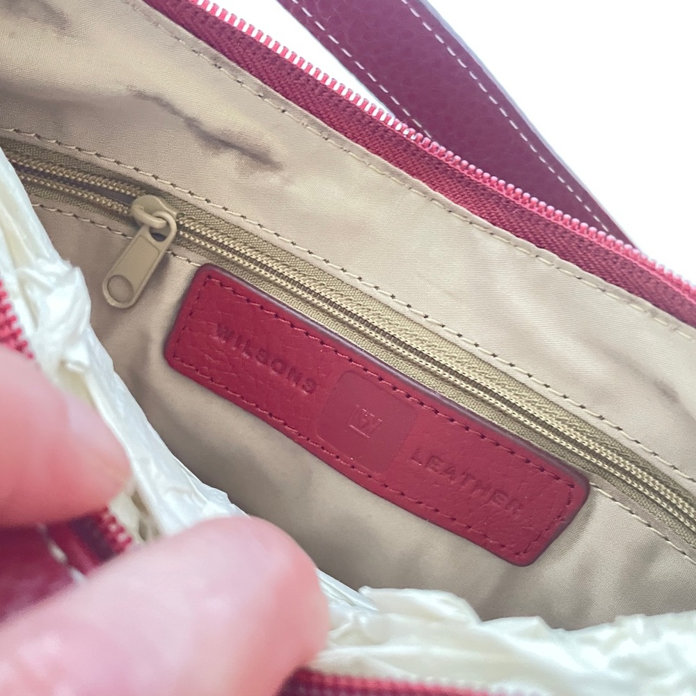 NWT Wilson’s Leather Equestrian Classic Hobo Hardware Red Leather Shoulder Bag - Picture 7 of 10